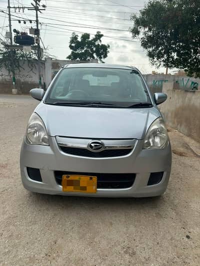Daihatsu Mira 2011