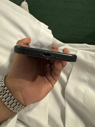 Apple iPhone 15 Pro Max JV