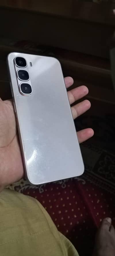 Infinix HOT 60 PRO