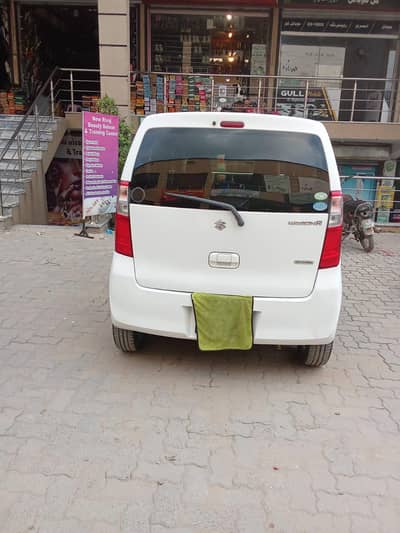 Suzuki Wagon R 2015
