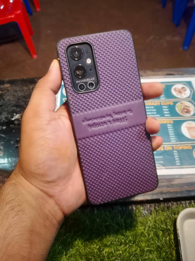 One Plus 9 Pro 0