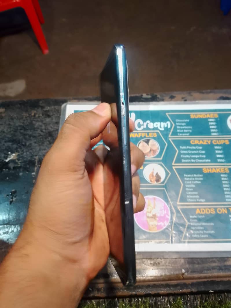 One Plus 9 Pro 3