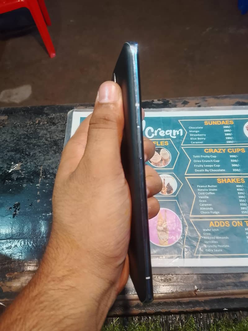 One Plus 9 Pro 8