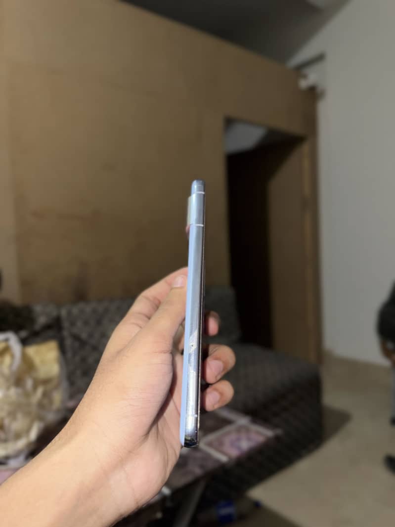 Google Pixel 8 Pro 6