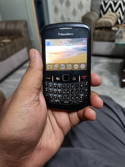BlackBerry bold 9300