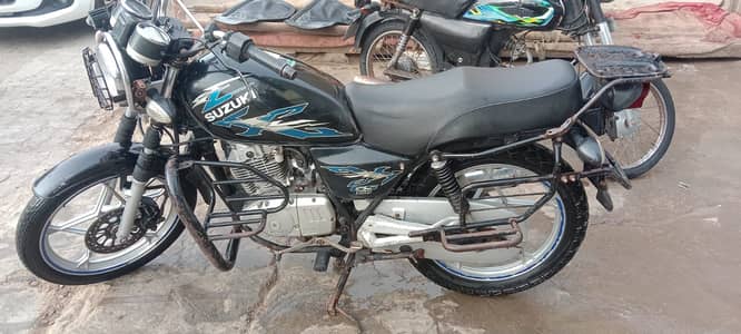 Suzuki GS 150 2021 all ok jus buy ND ride malir karachi