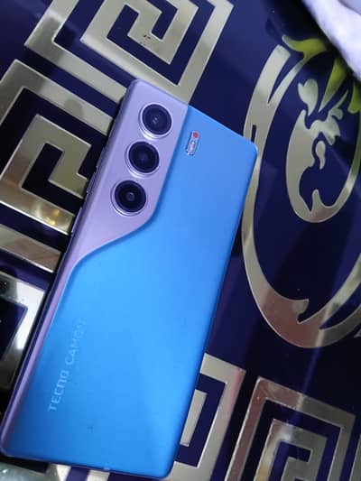 Tecno CAMON 40 Pro