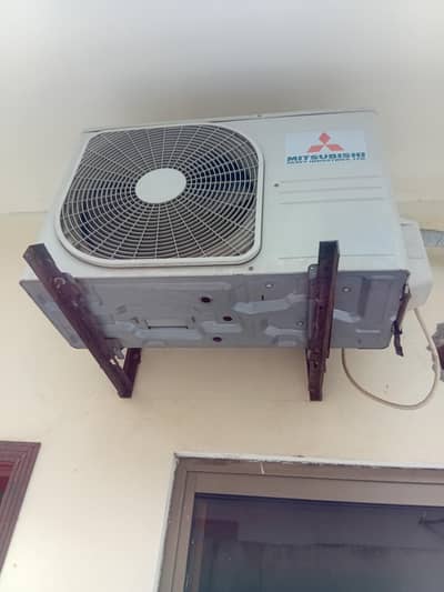 A,c one tonne mitsubishe