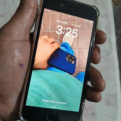 Apple iPhone SE 020
