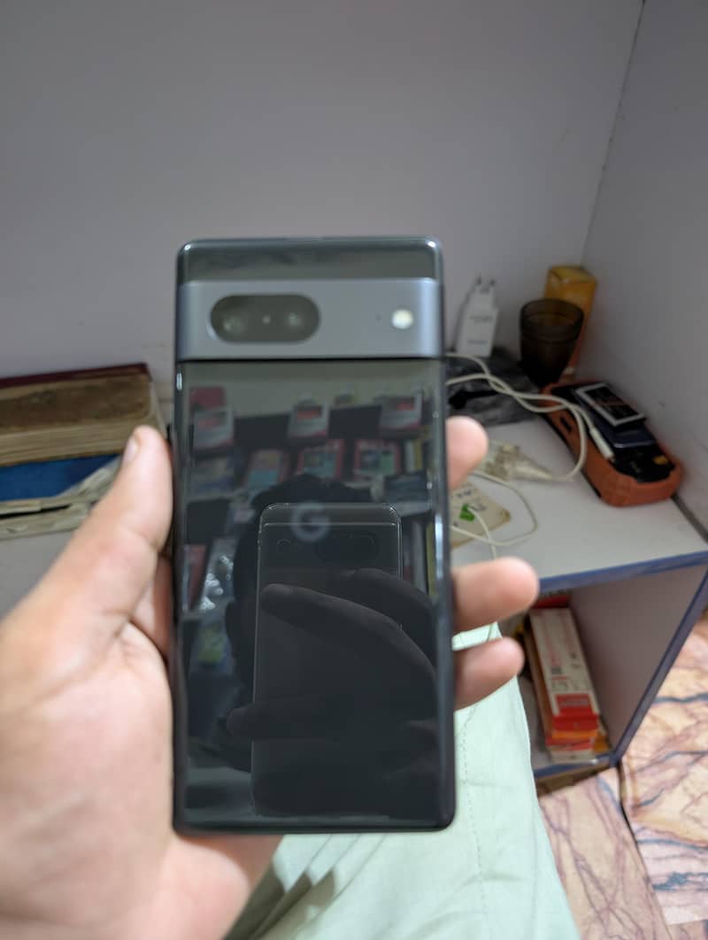 Google Pixel 7 3