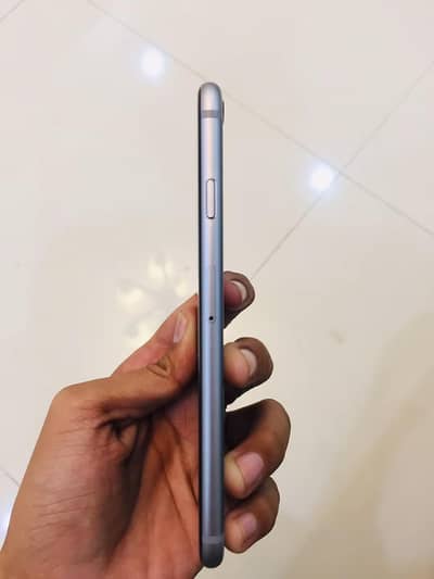 Apple iPhone 6S