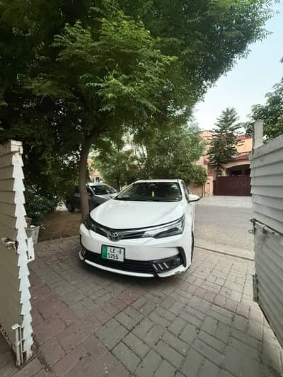 Toyota Altis Grande 2018