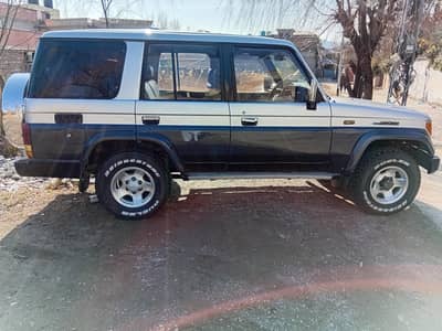 Toyota Land Cruiser 1991