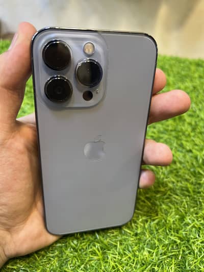 Apple iPhone 13 Pro