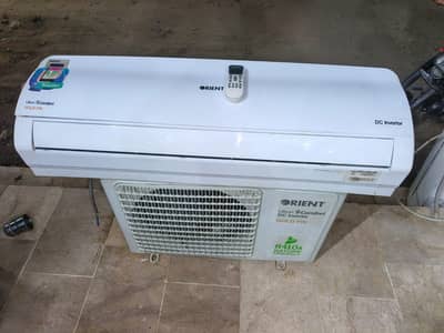 orient 1.5 ton DC inverter ( heat & cool)  genien condition gas lock