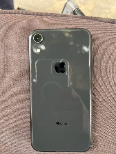 Apple iPhone XR