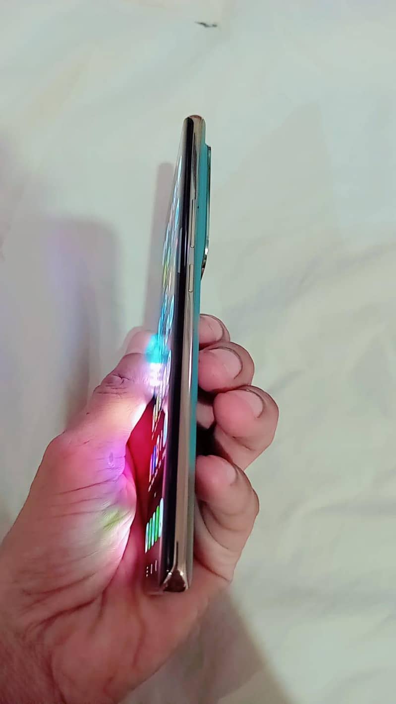 Infinix Zero 30 6