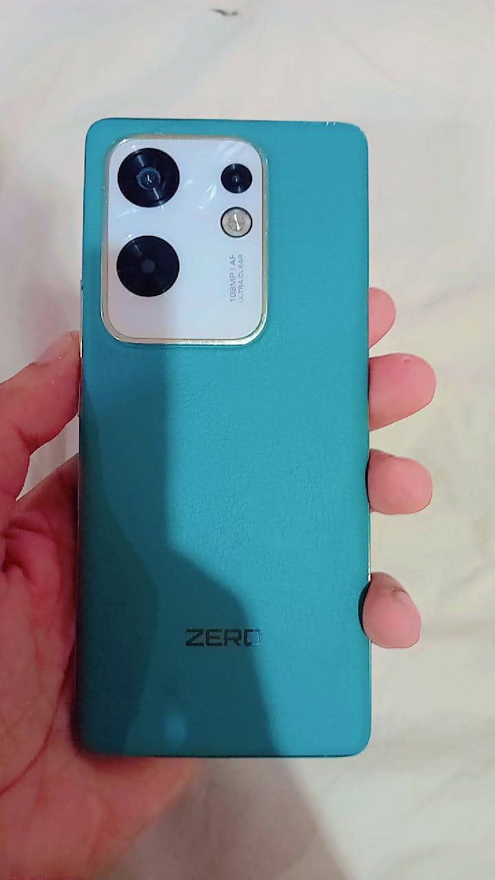 Infinix Zero 30 13