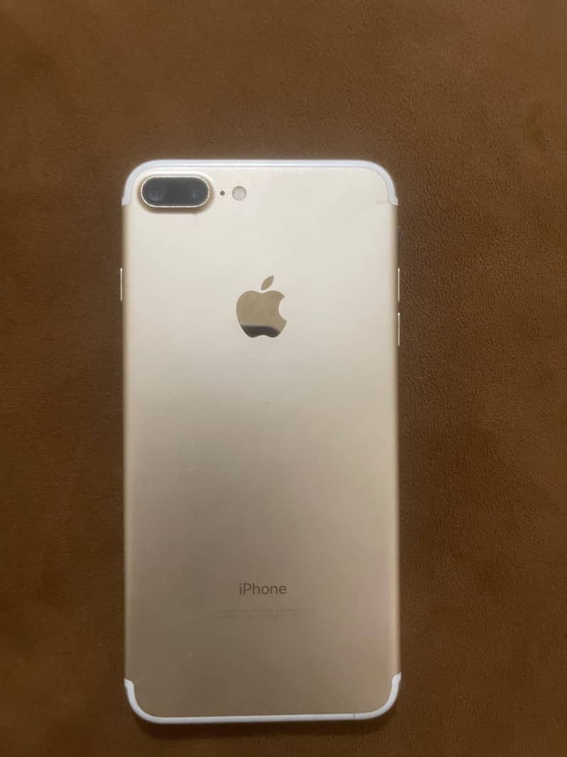 Apple iPhone 7 Plus 0