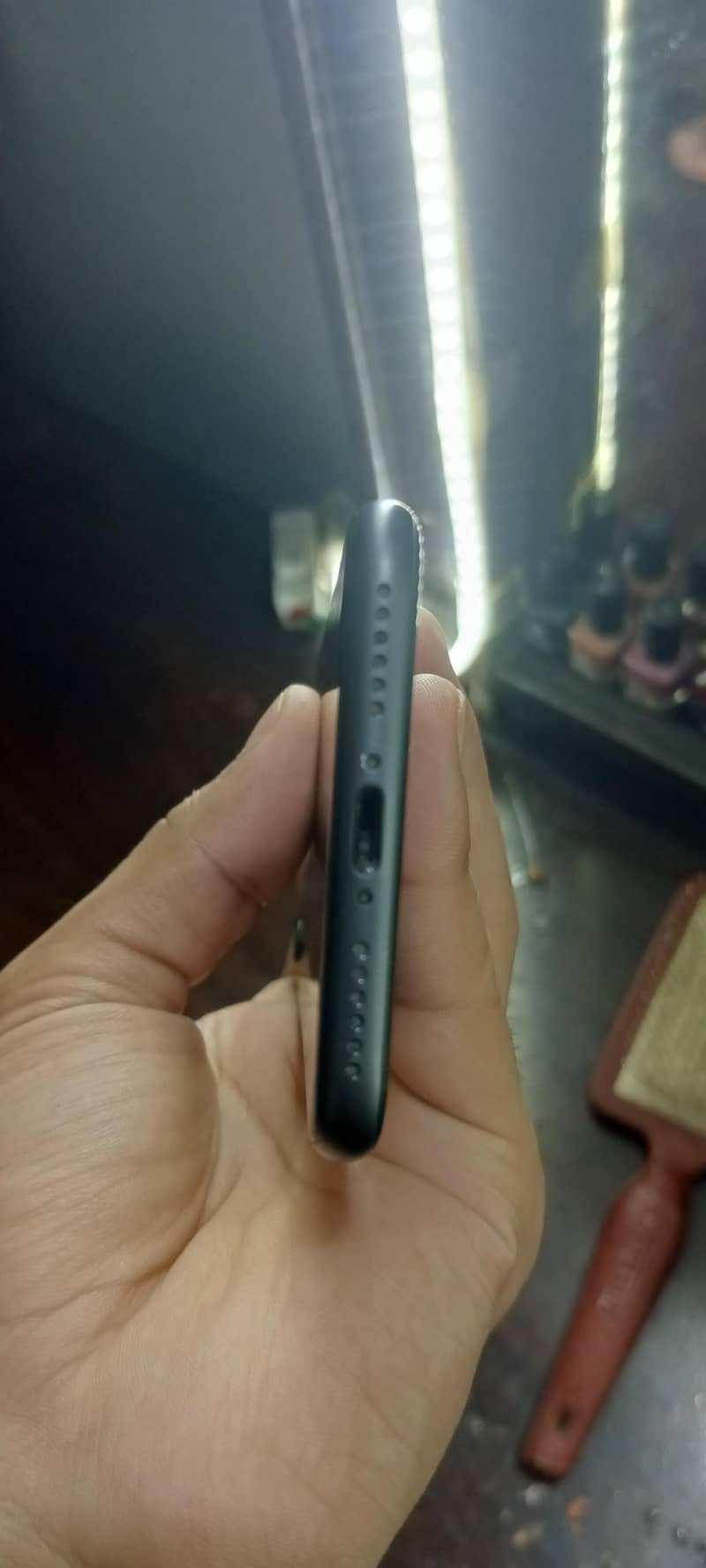 Apple iPhone 8 6