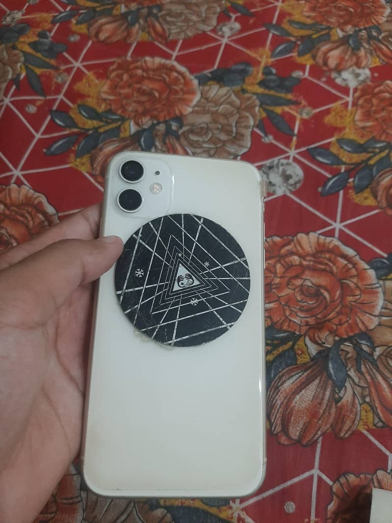 Apple iPhone 11 1