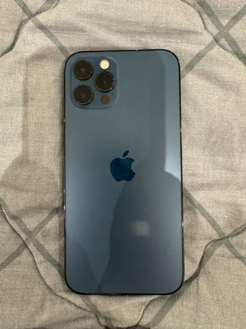 Apple iPhone 12 pro 0