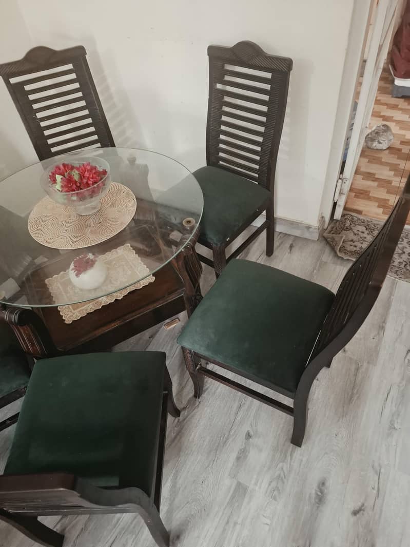 6 SEATER DINING TABLE 1