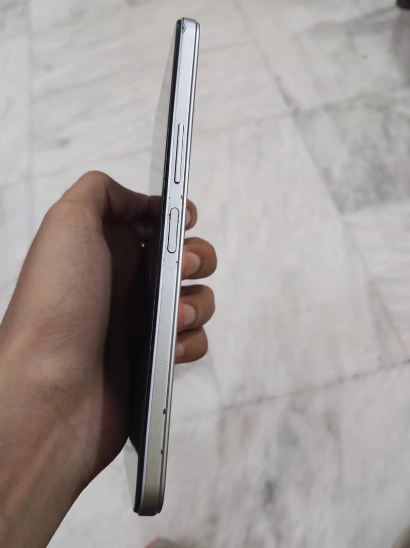 Infinix Note 12 2