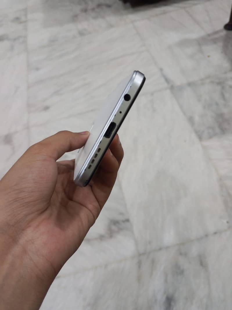 Infinix Note 12 4