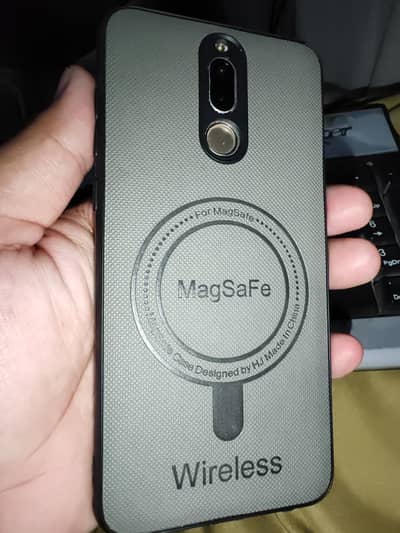 Huawei Mate 10 Lite 4GB/64gb Kirin 659 (16 nm)