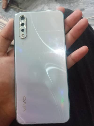 Vivo S1