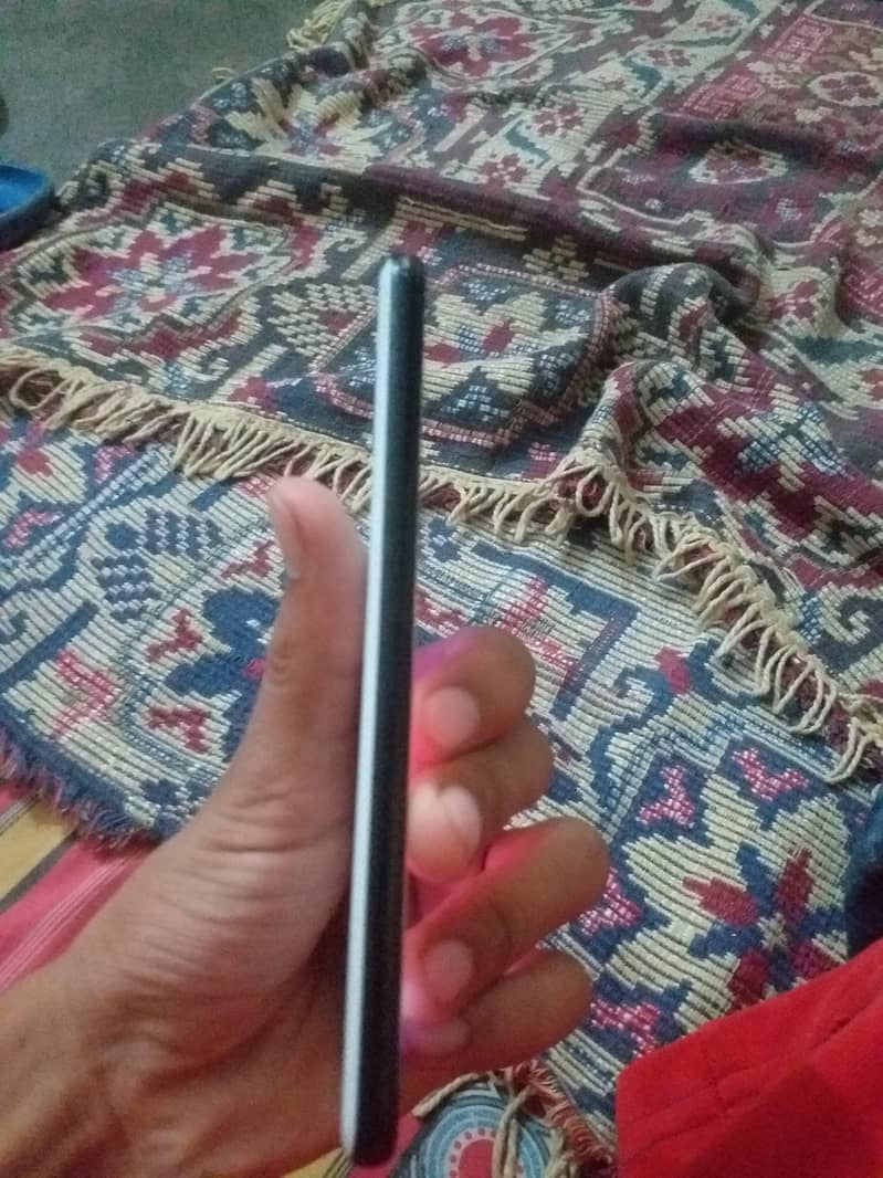 Google Pixel 3 5