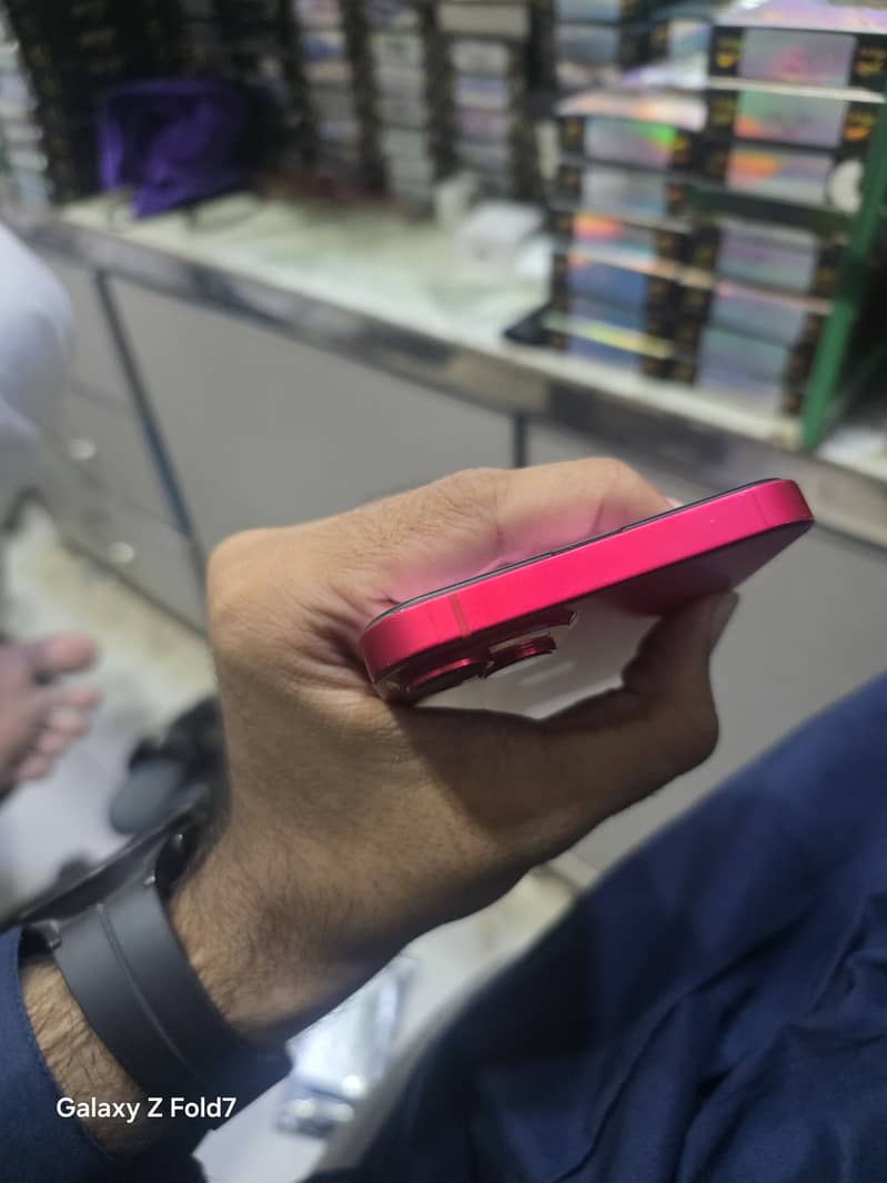 Apple iPhone 14 plus 1