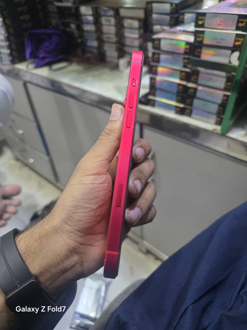 Apple iPhone 14 plus 6