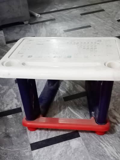 kids Study Table in Reasonable Price