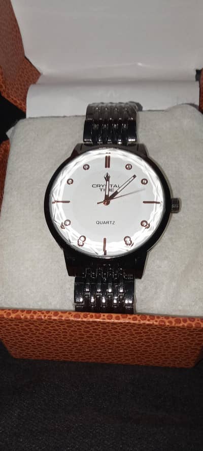 Watch in crystal time
