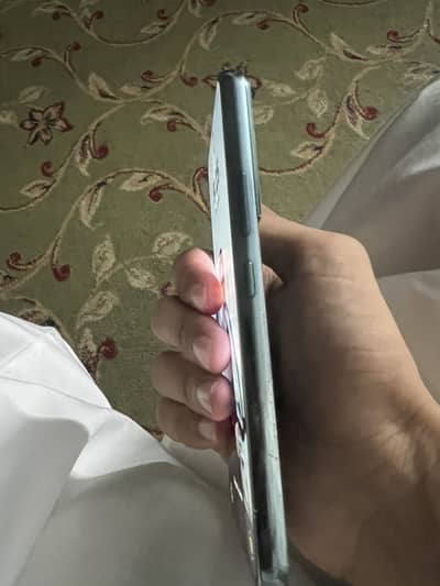 Samsung Mobile S22