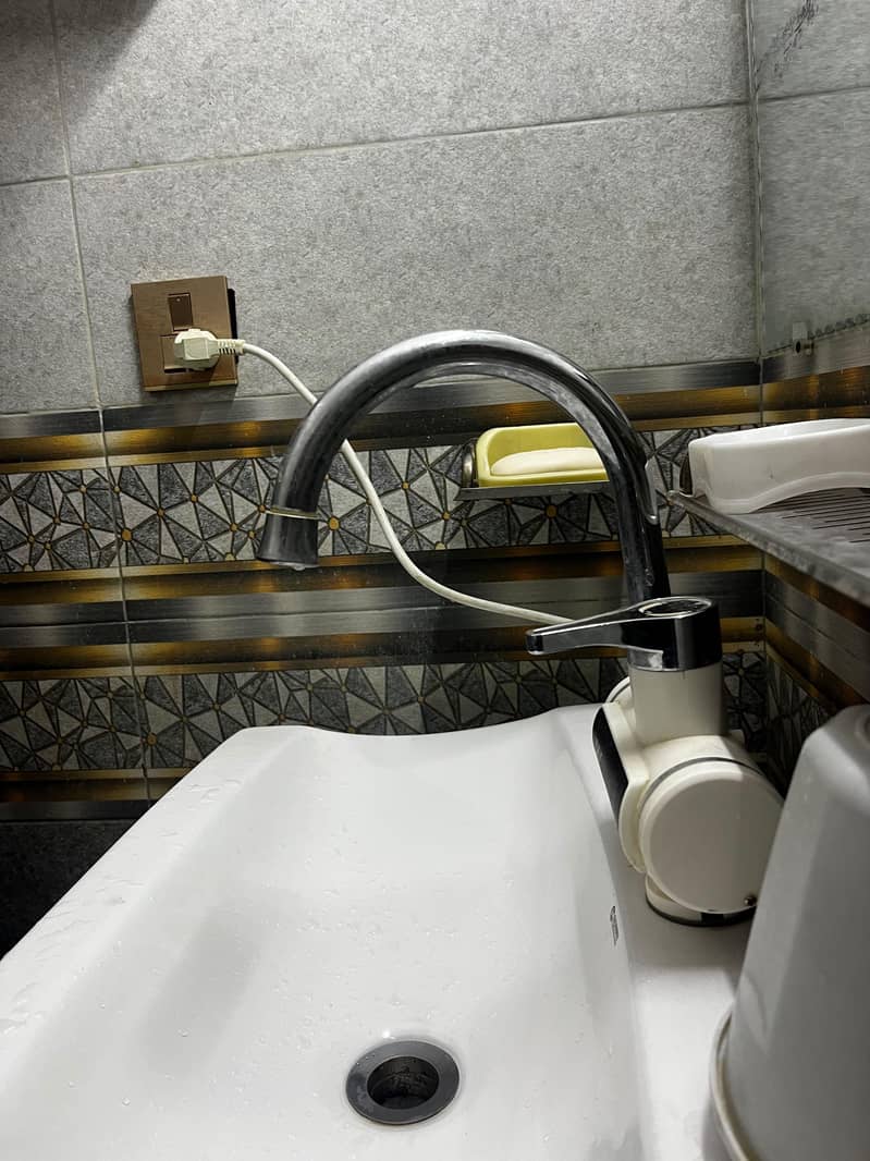 electrical tap 1