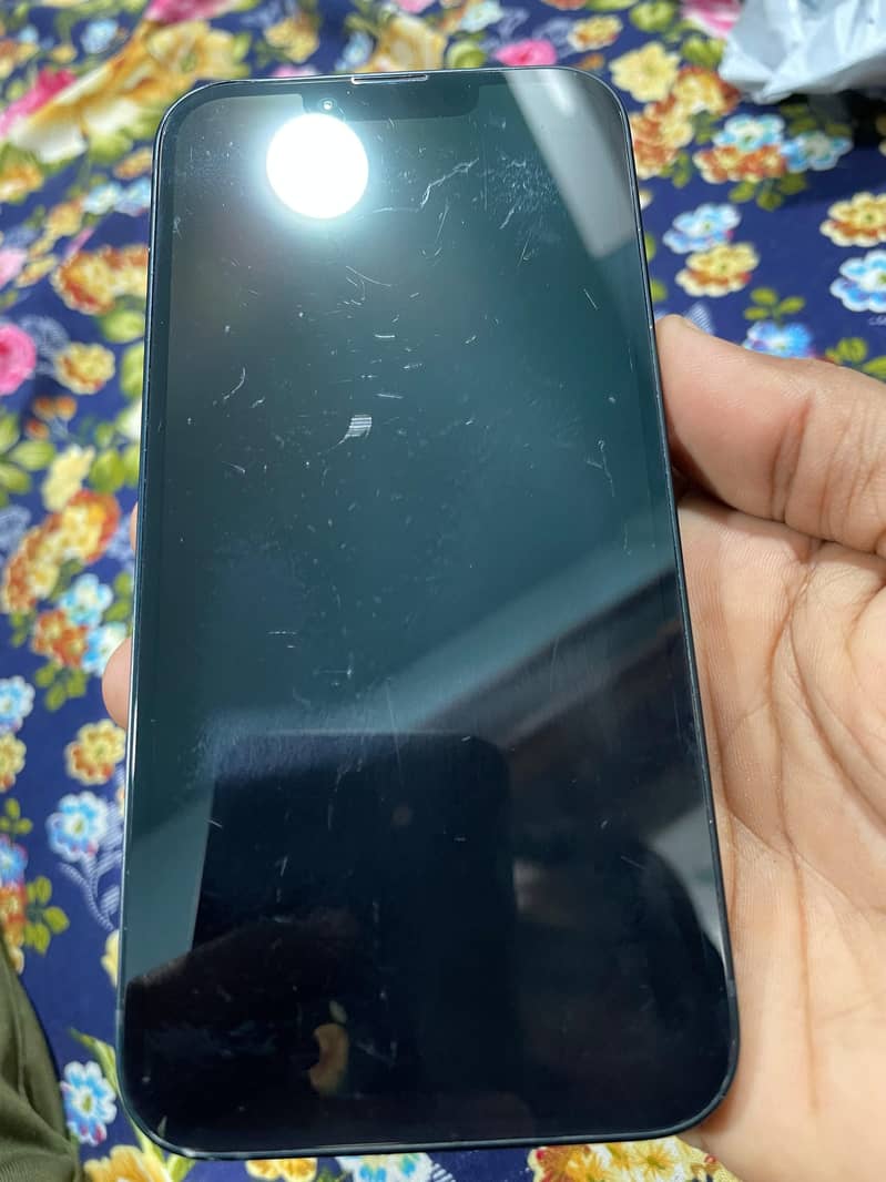 apple iPhone 14 3