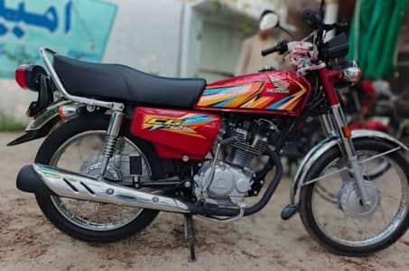 Honda CG 125 2026 Modal Lush Condition 1800 Km Chala Ha  urgent sale