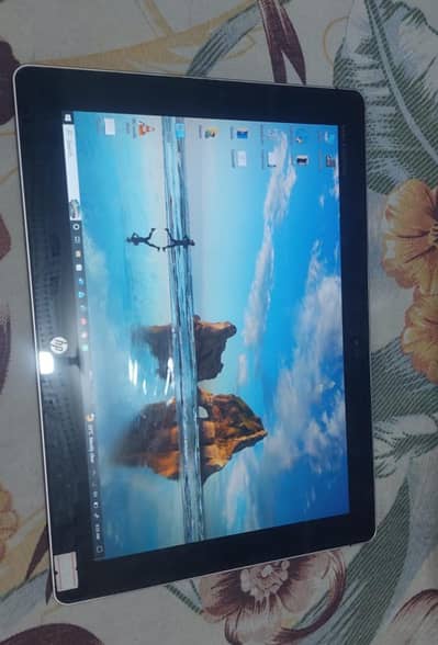 HP Elite x2 1012 G1 notebook/tablet 2 in 1