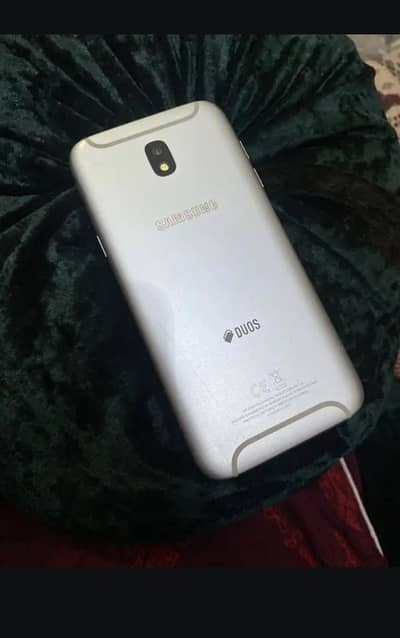 Samsung Mobile J5