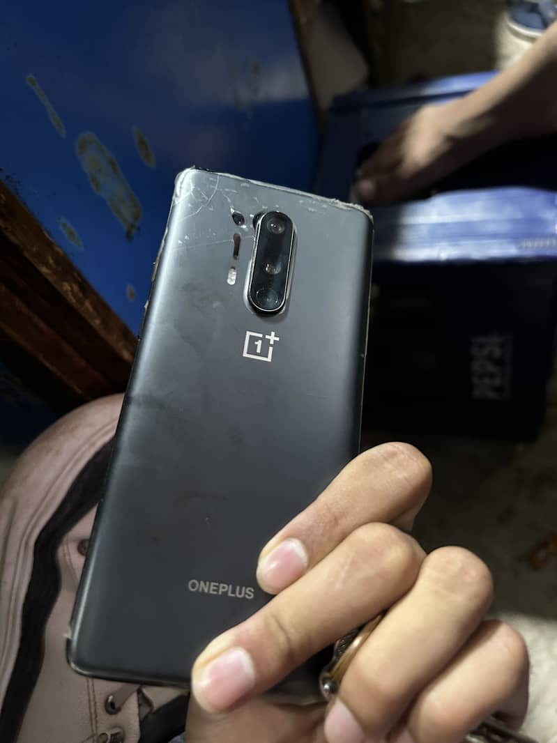 One plus 8 pro 3