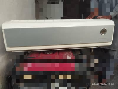 Green 1.5 Ton Split AC For Sale in Sialkot