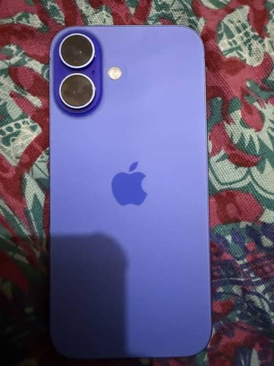 Apple iPhone 16