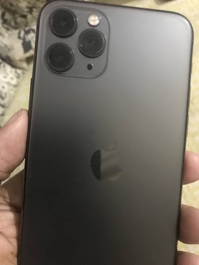 Apple iPhone 11 1