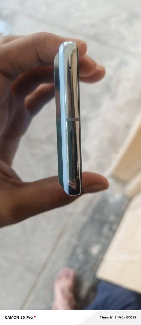Google Pixel 8 Pro 3
