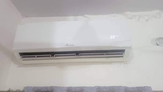 Ghar ka chala hua hai Mitsubishi 1.5 ton 7 year used