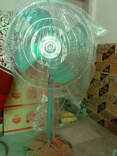 superasia 24in Padustal Fan brand new condition