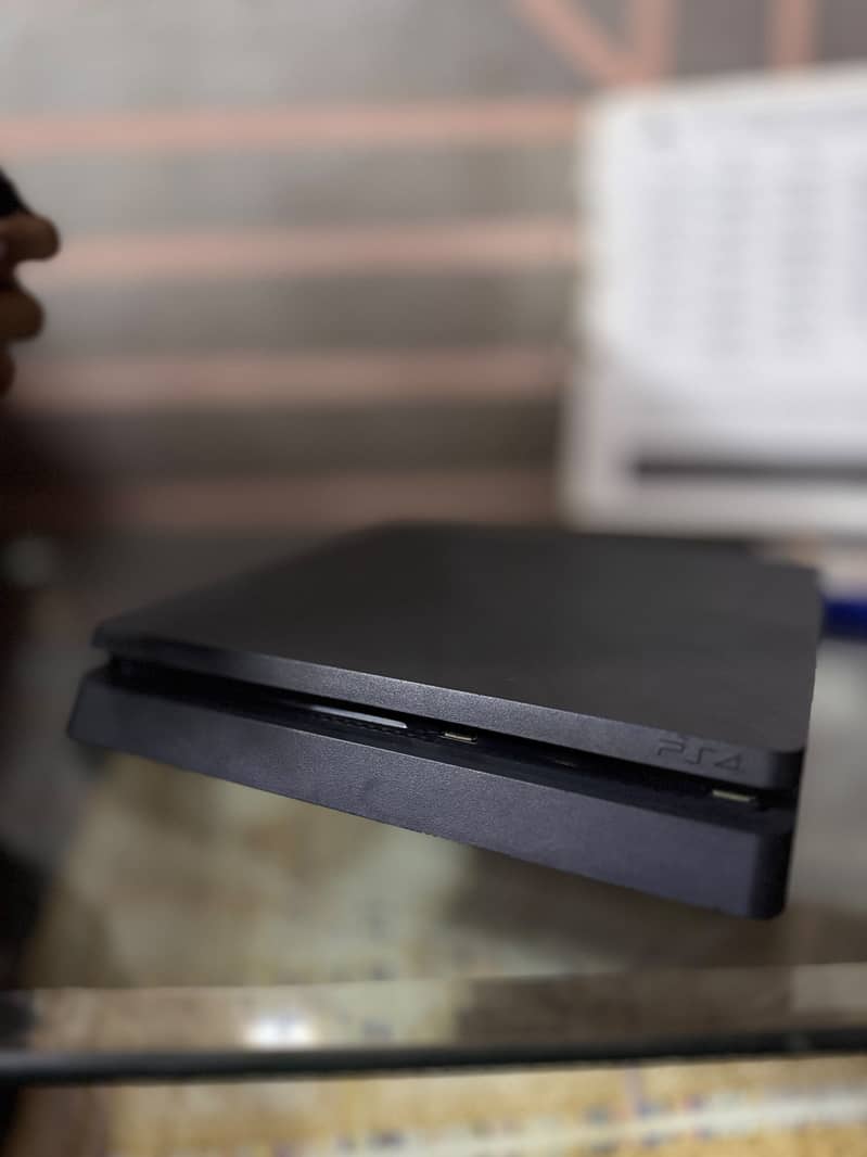 Sony PS4 1